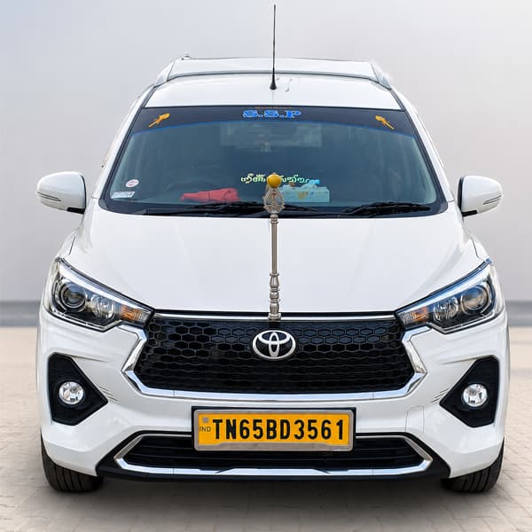 Toyota Rumion image 1